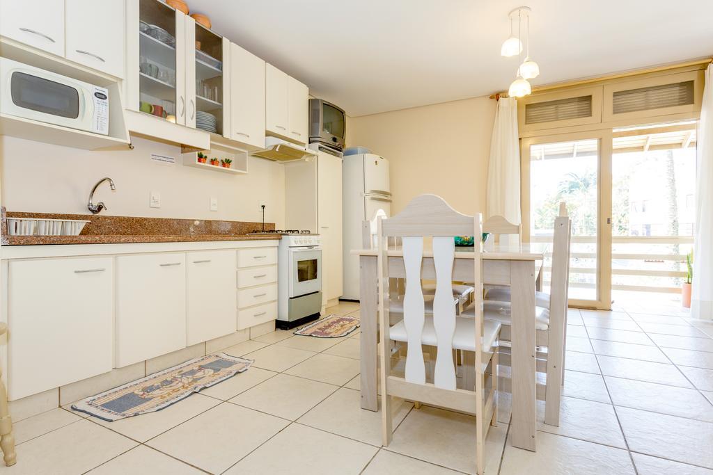 Pousada Residencial Alamandas Ξενοδοχείο Florianópolis Δωμάτιο φωτογραφία